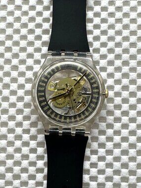 Swatch Watch Celebrate SUOZ161 Classic 2013